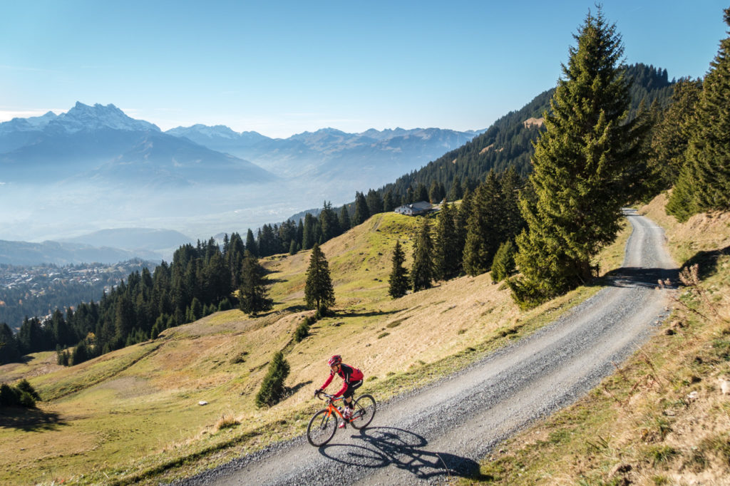 Gravel bike dans les Alpes vaudoises