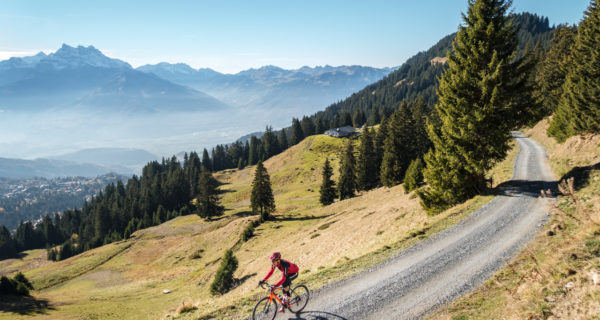 Gravel bike dans les Alpes vaudoises