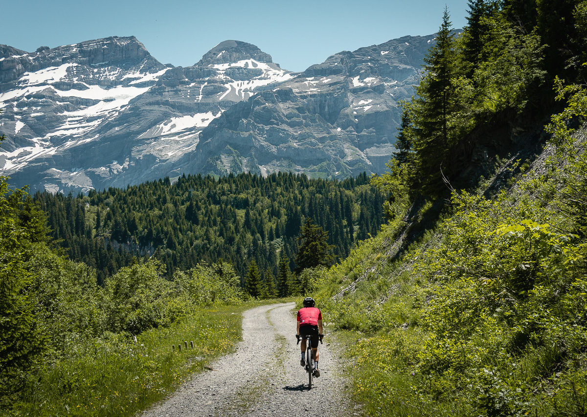 220614 MyVaud Villars gravel-04654