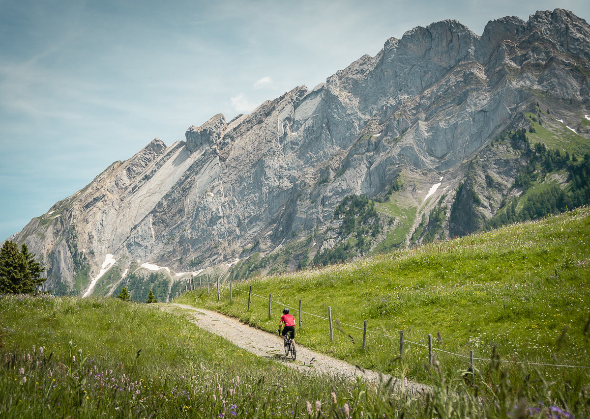 220614 MyVaud Villars gravel-04895