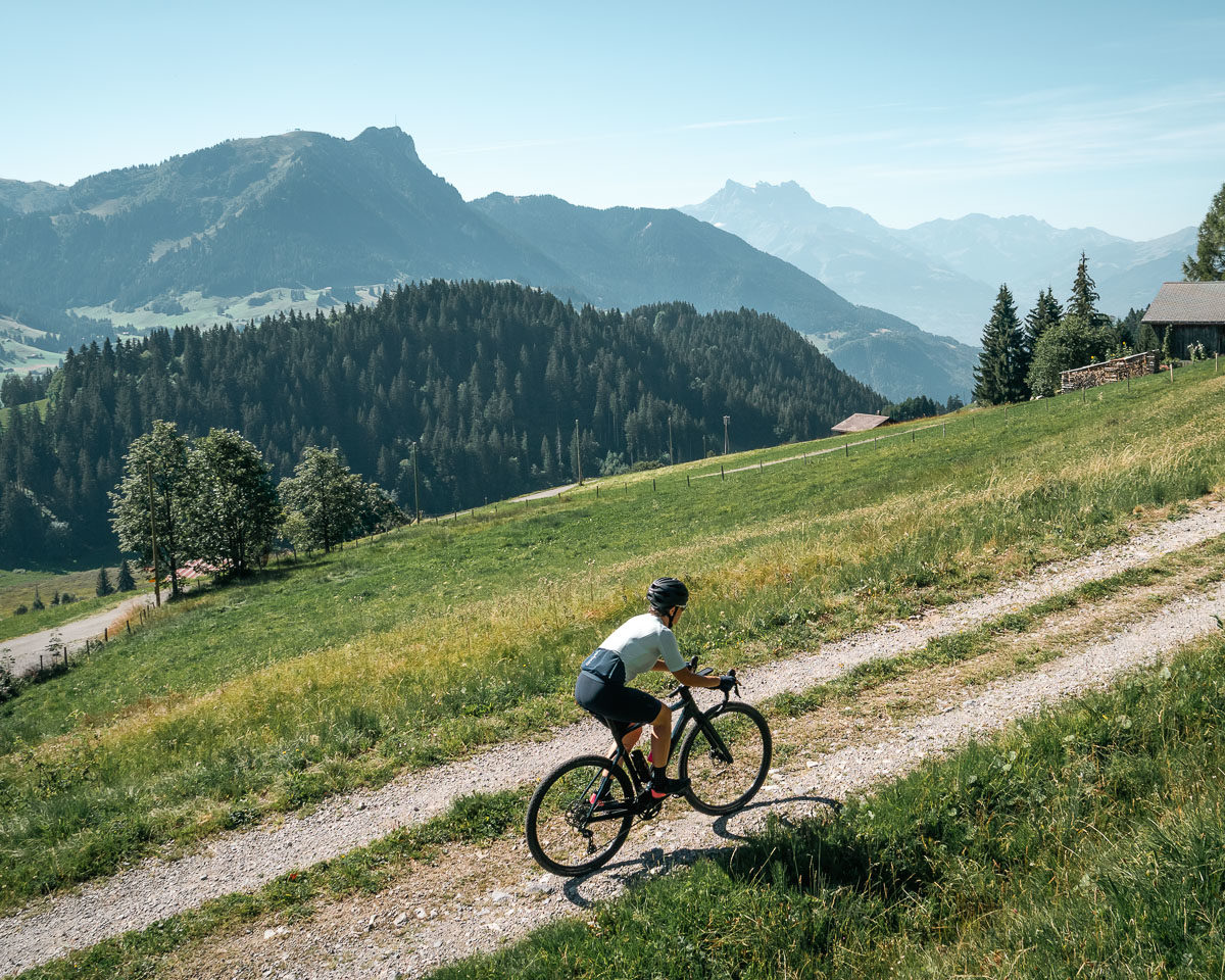 230905 AV gravel Leysin M-07306