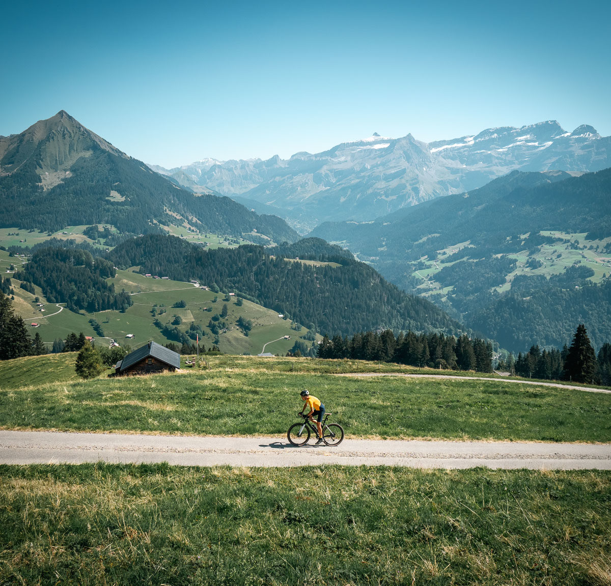 230905 AV gravel Leysin M-07597-2