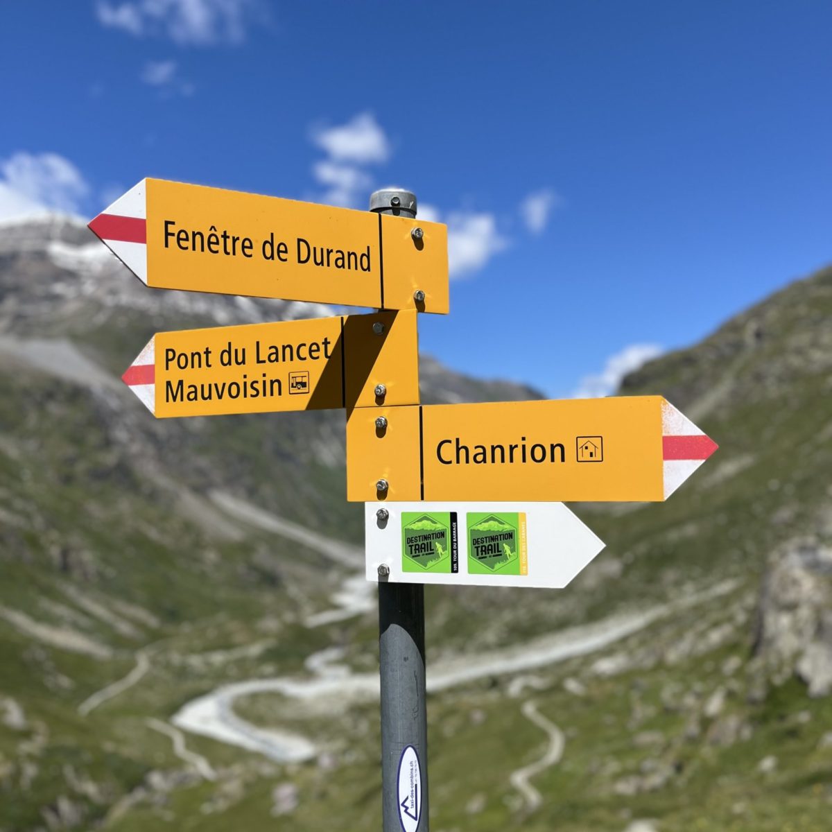 Cabane Chanrion 8 Cabane Chanrion 8